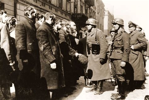 ghetto fights|Warsaw Ghetto Uprising .